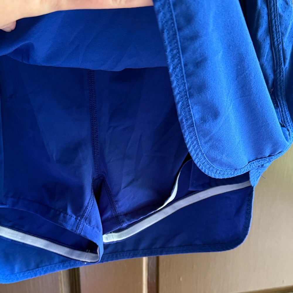 Vineyard Vines Skort - image 5